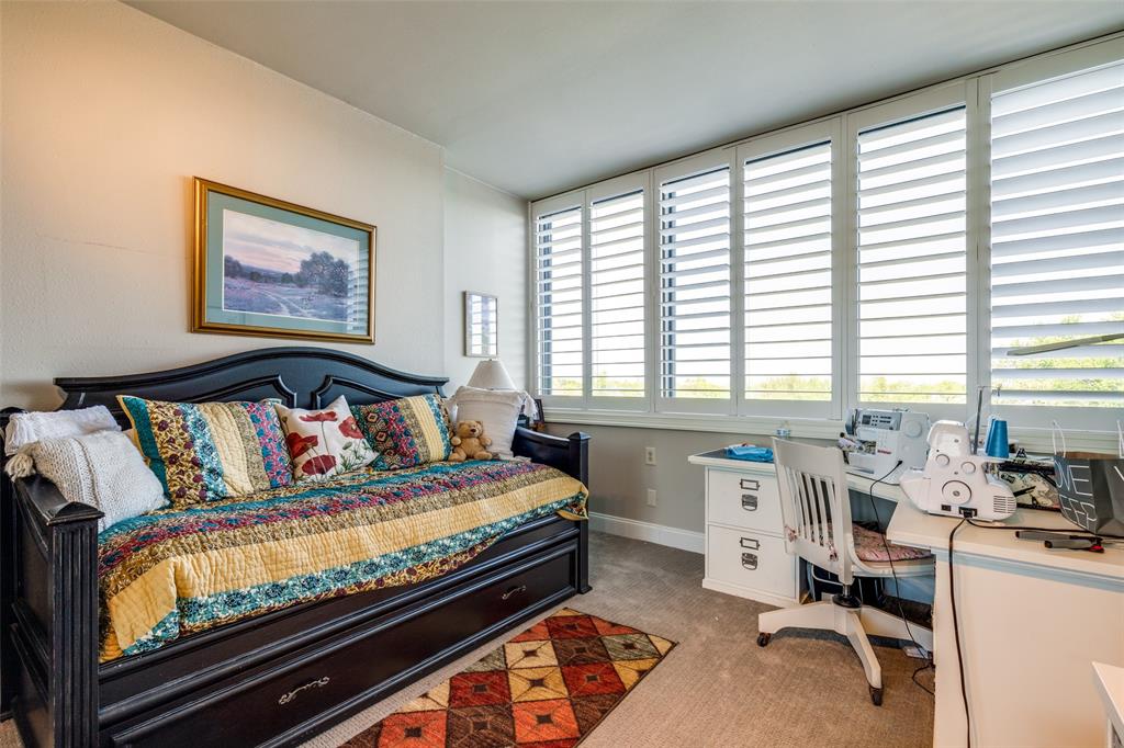 Bonaventure Condos - Residential