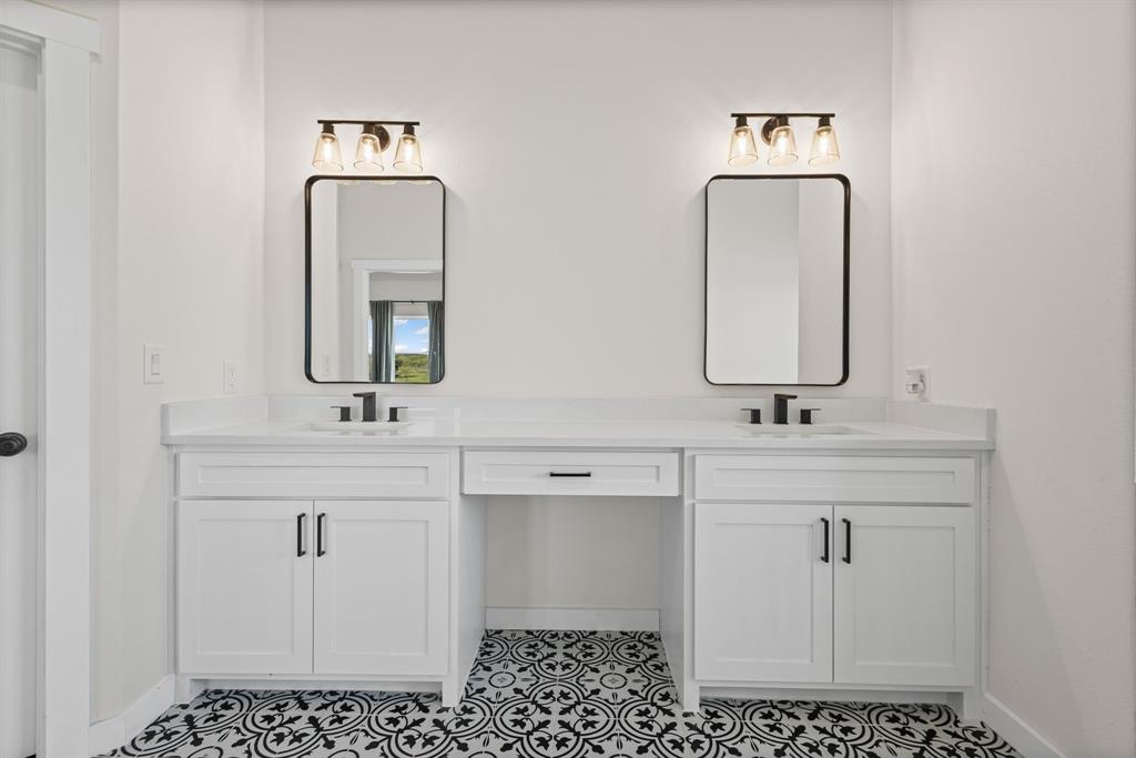 Henry Freed Surv A-284 - Residential