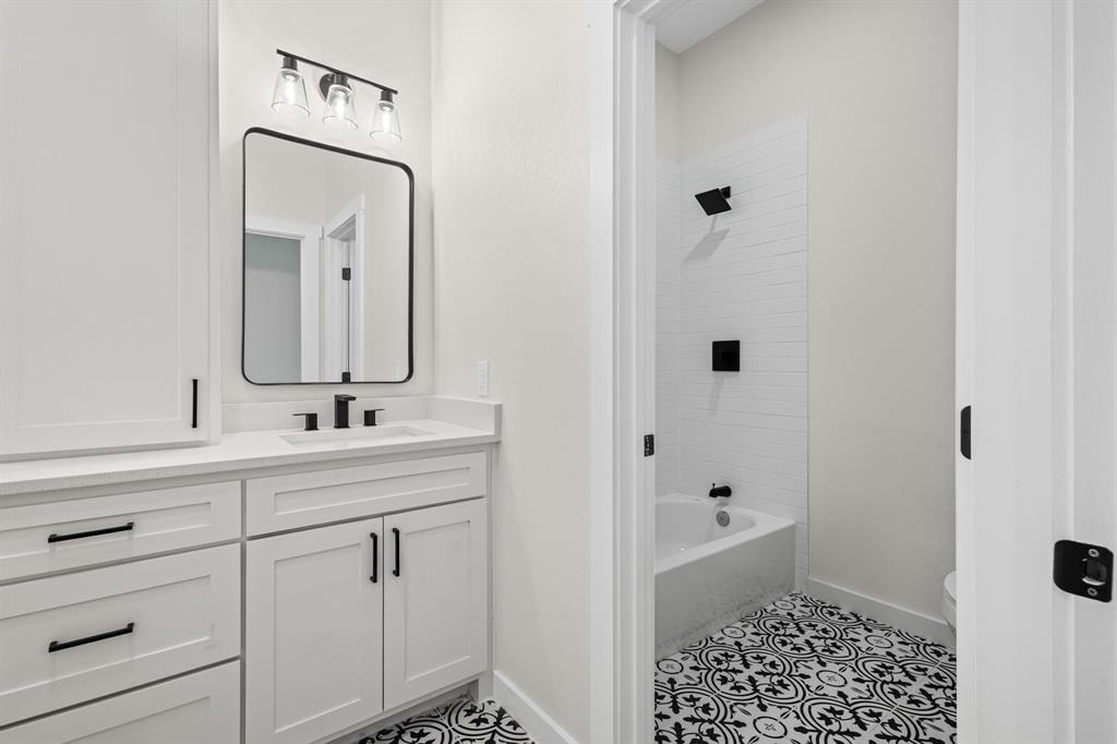 Henry Freed Surv A-284 - Residential