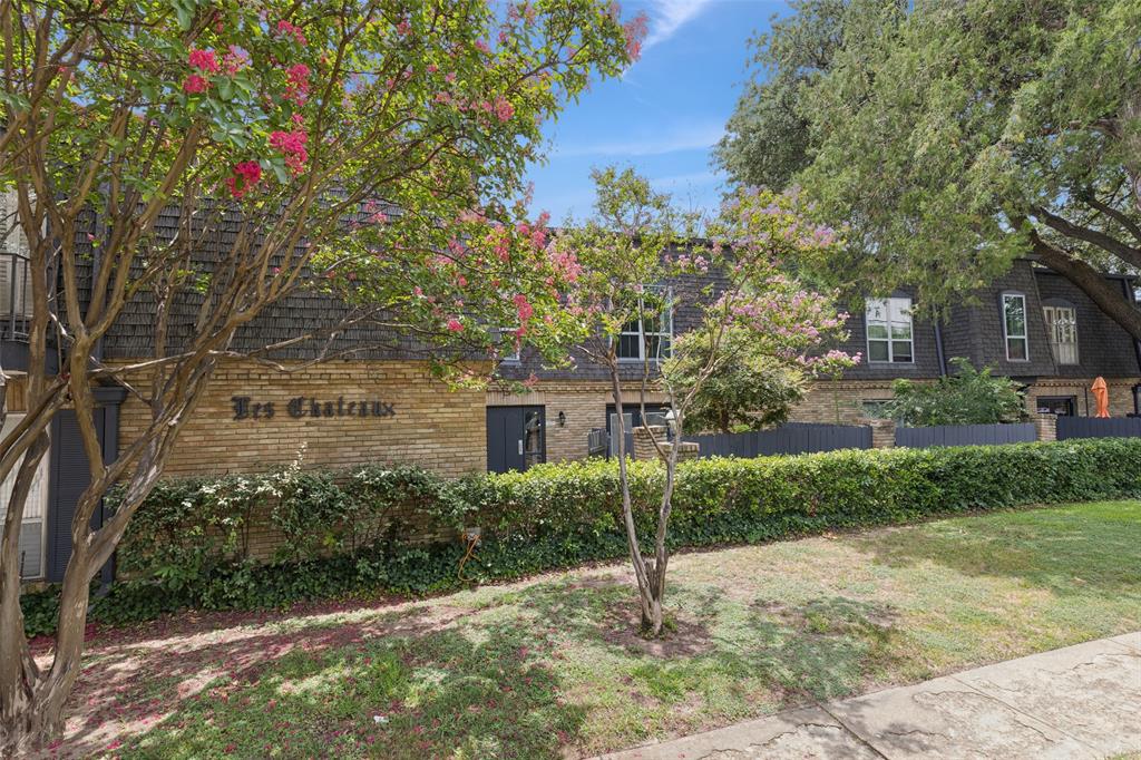 5031 Cedar Springs Road 202