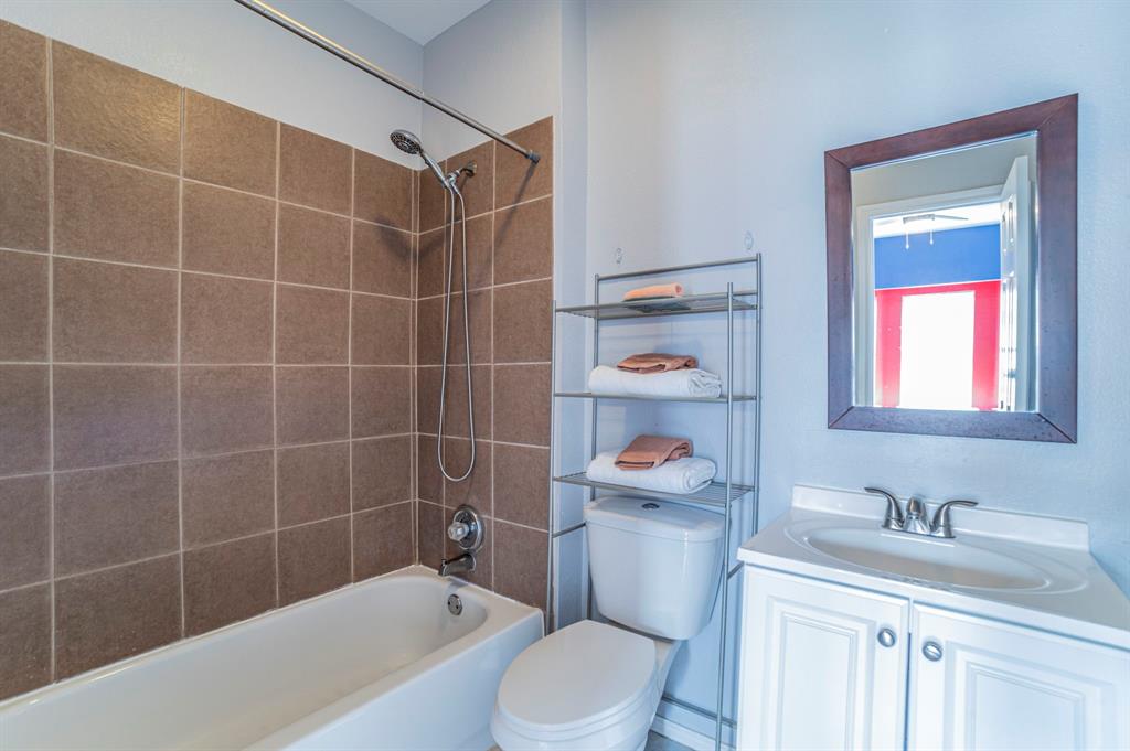 Medlin Corner - Residential