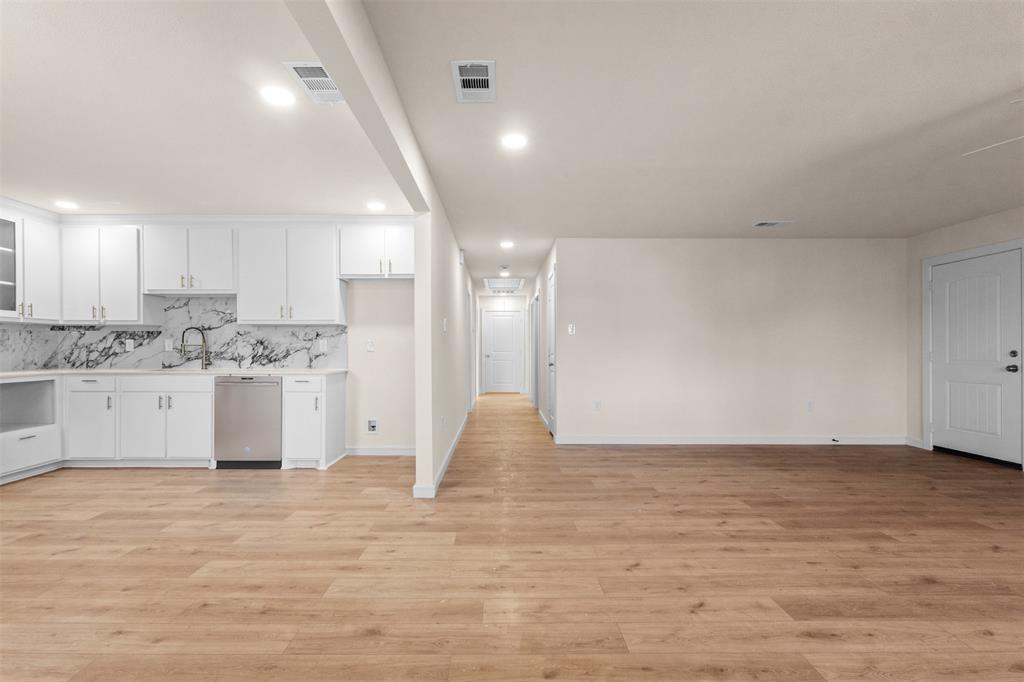 4325 Highland Street