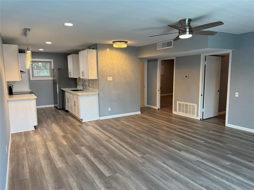 Photo of 3810 Inwood Road #203, Dallas, TX 75209 (MLS # 21055980)