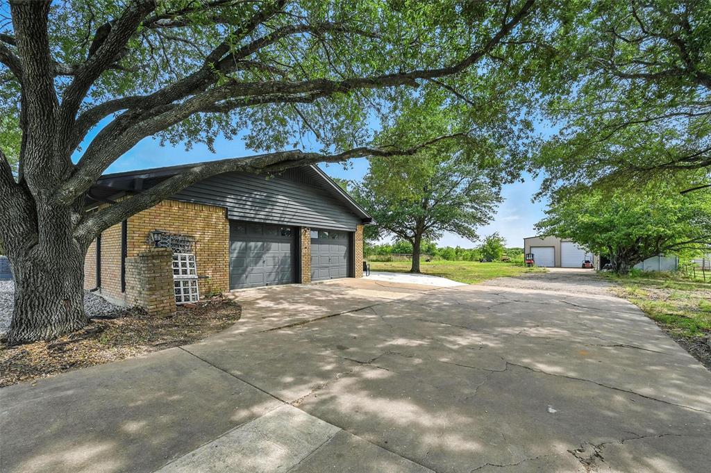 2303 County Road 4106
