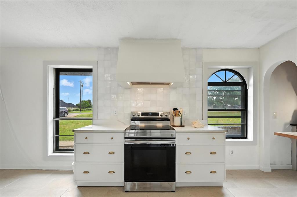 Thos Lowery - Residential