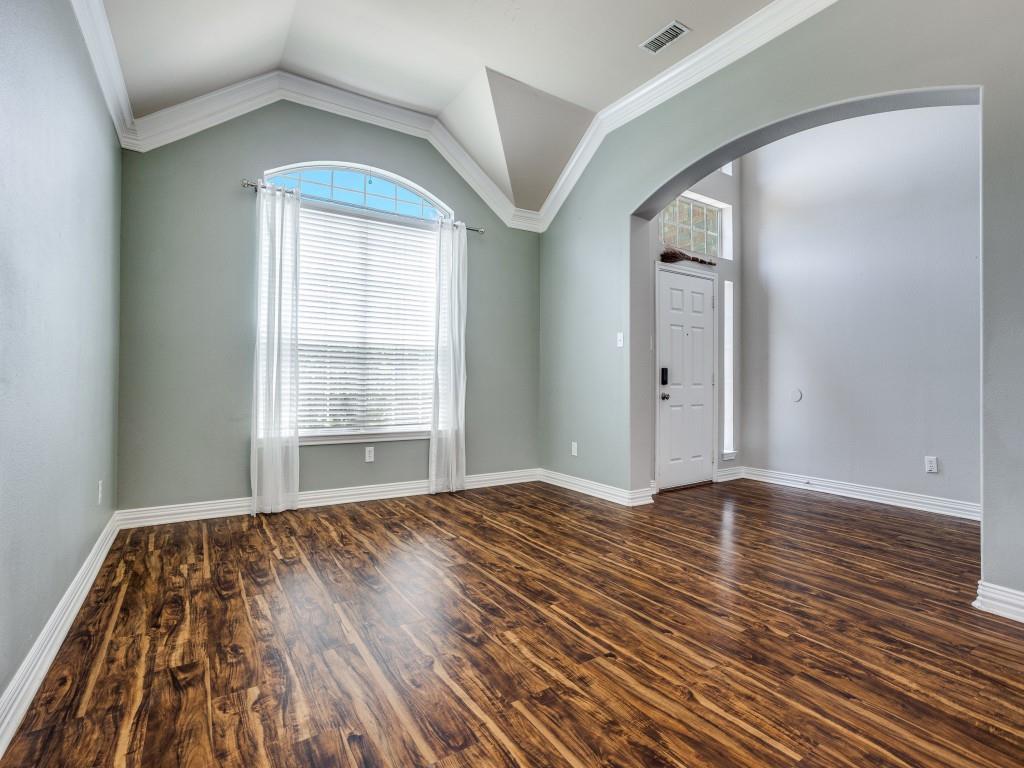 6701 Driftwood Lane