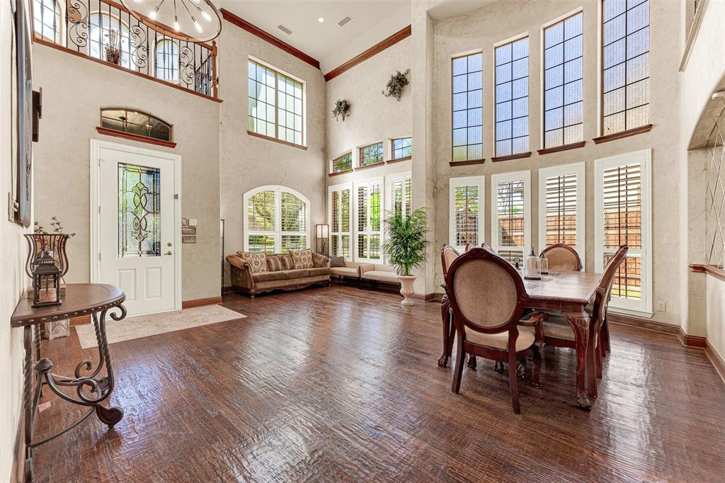 11920 Gladstone Court