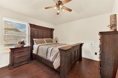 Tiny photo for 11920 Gladstone Court, Frisco, TX 75035 (MLS # 21216474)