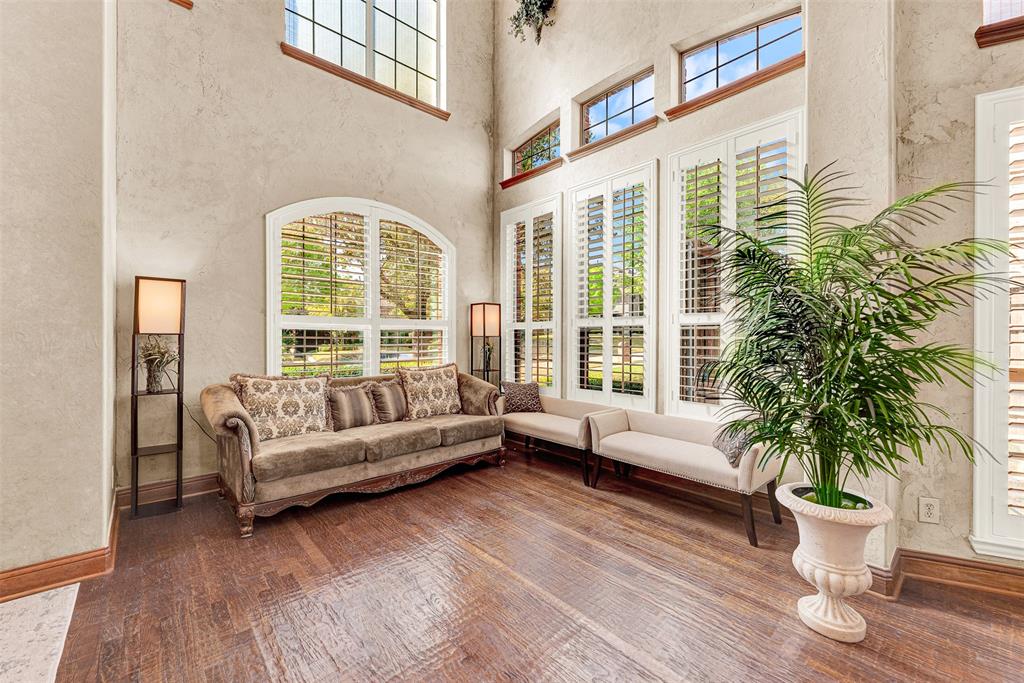 11920 Gladstone Court