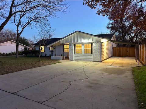 A home in Lewisville