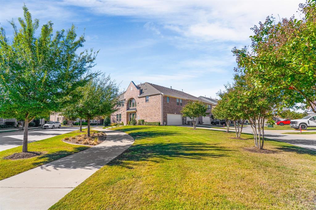 Apples Crossing - Residential