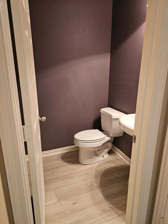 Plano, Texas 75074, United States, 4 Bedrooms Bedrooms, ,4 BathroomsBathrooms,Residential,Pending,186820