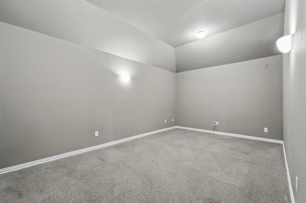 Plano, Texas 75074, United States, 4 Bedrooms Bedrooms, ,4 BathroomsBathrooms,Residential,Pending,186820