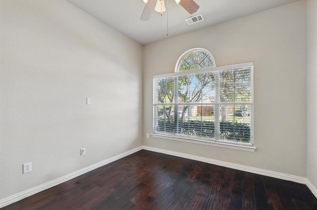 Plano, Texas 75074, United States, 4 Bedrooms Bedrooms, ,4 BathroomsBathrooms,Residential,Pending,186820