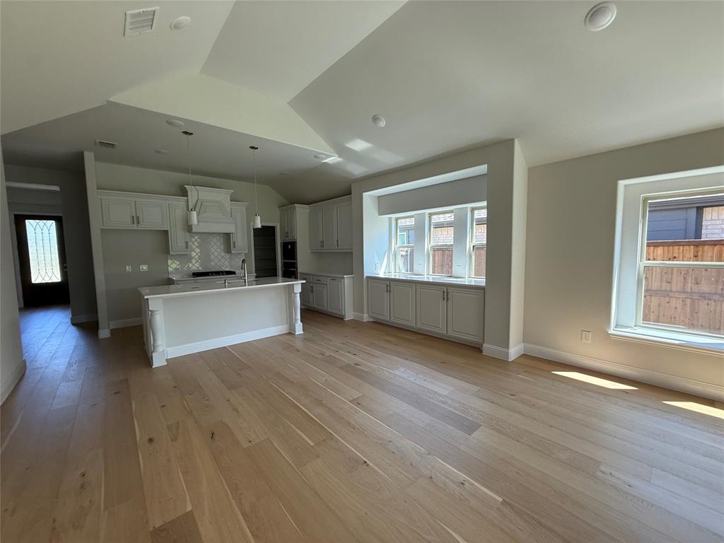 Emerald Vista Ph Two - Residential Lease