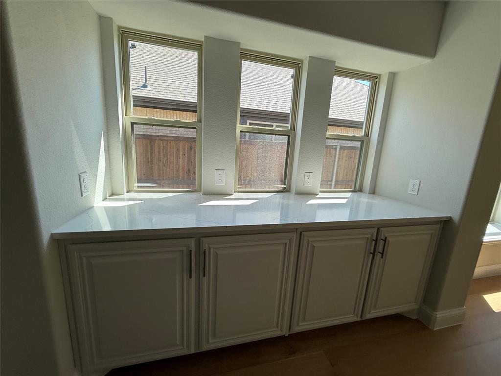 Emerald Vista Ph Two - Residential Lease