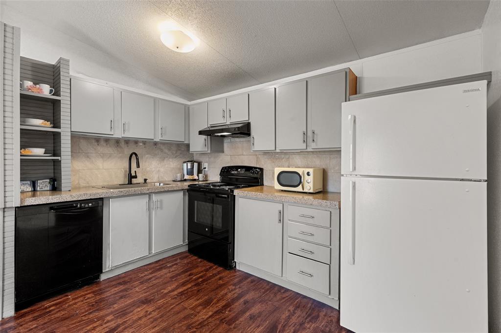 South Arlington Estates - Residential