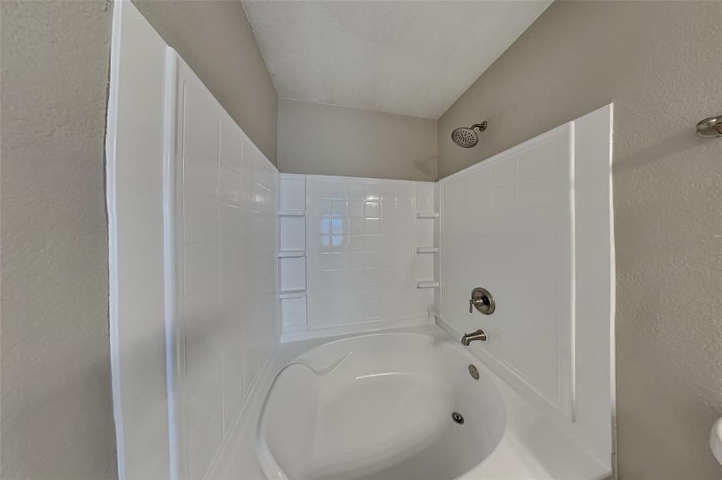 Villages Of Woodland Spgs W - Residential Lease