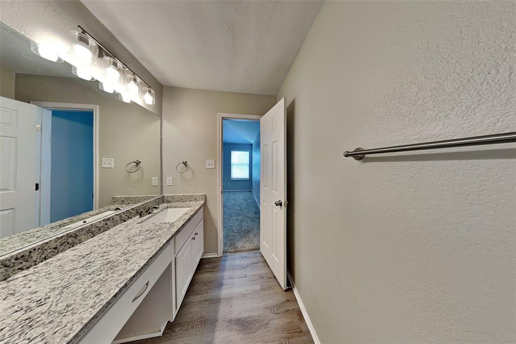 Villages Of Woodland Spgs W - Residential Lease