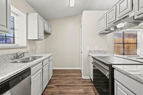 Photo of 1705 Dynasty Drive, Glenn Heights, TX 75154 (MLS # 21343189)