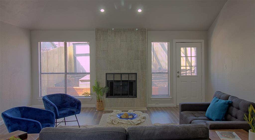 3616 Riverhead Drive
