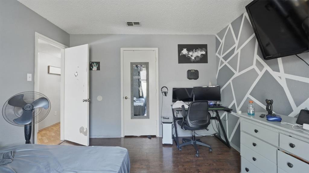 Hulen Meadow Add - Residential