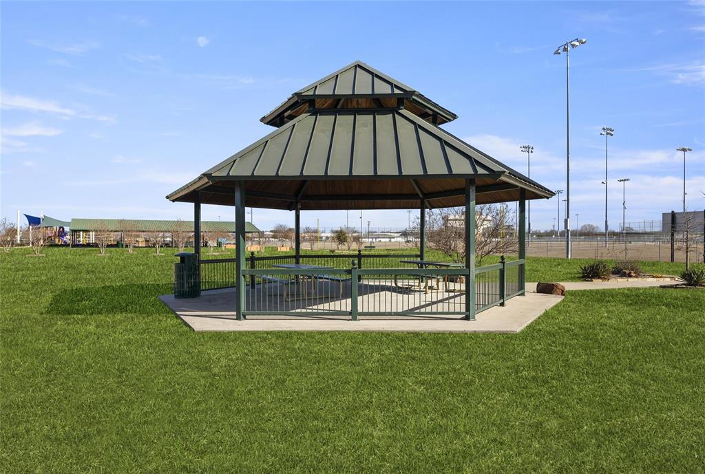 West Crossing - Residential