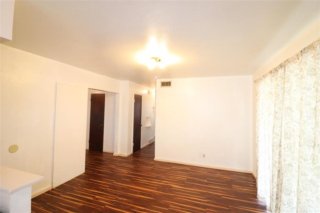 Cloverdale 05 - Residential Lease