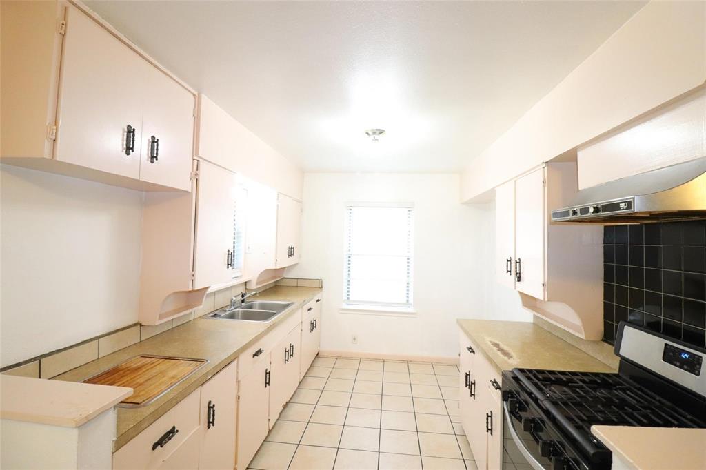 Cloverdale 05 - Residential Lease