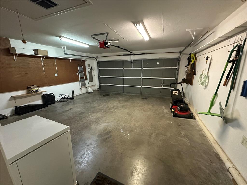 Hedrick Estate - Residential Lease