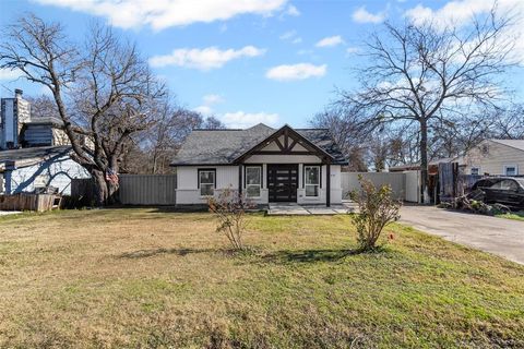 A home in DeSoto