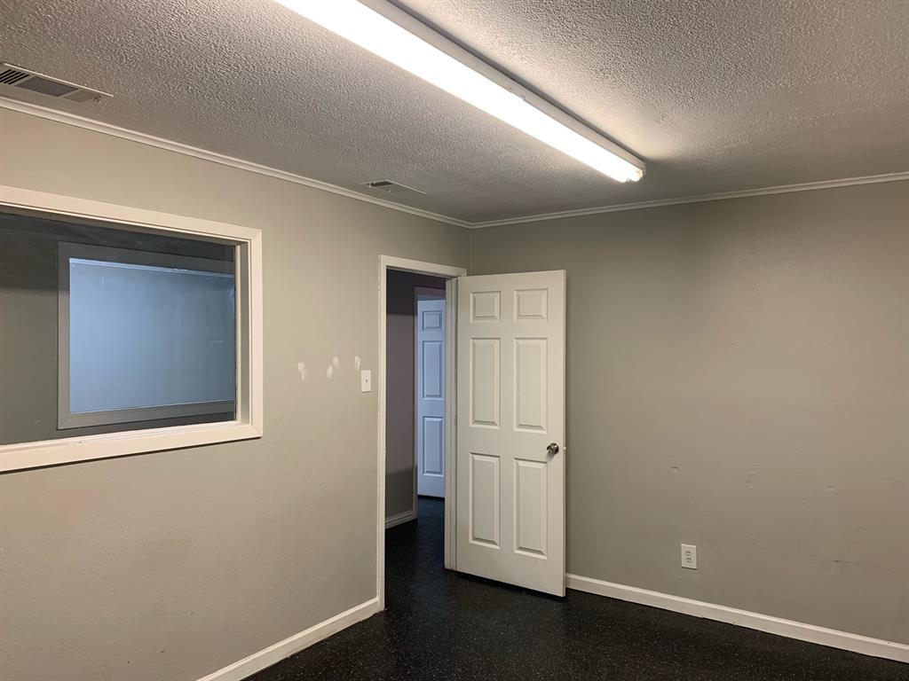 Dumas J P Add - Commercial Sale