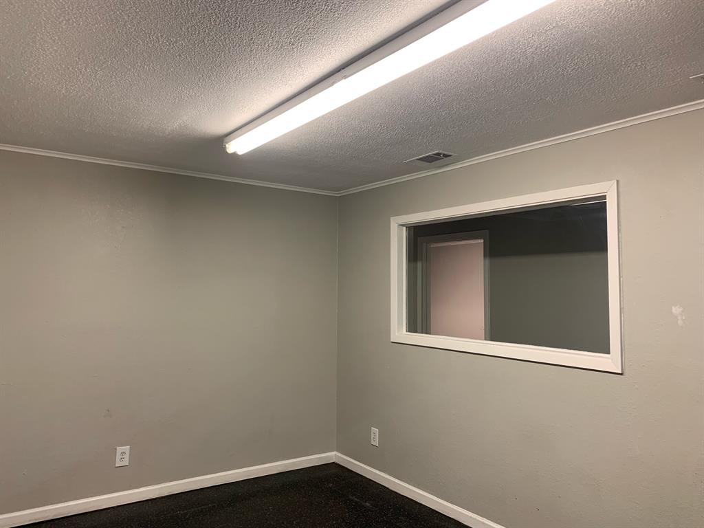 Dumas J P Add - Commercial Sale