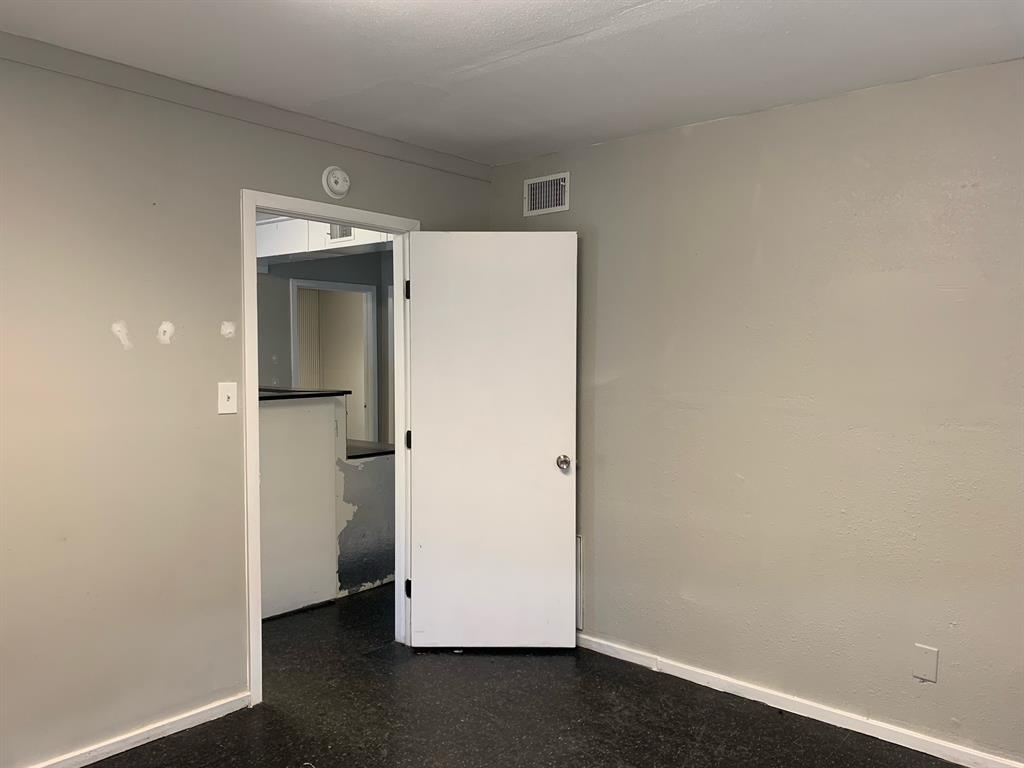 Dumas J P Add - Commercial Sale