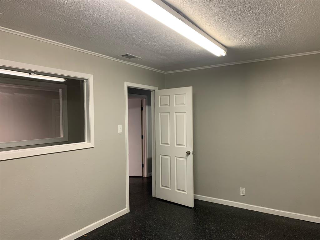 Dumas J P Add - Commercial Sale