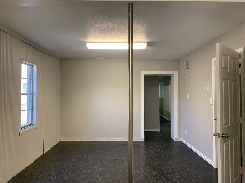 Dumas J P Add - Commercial Sale