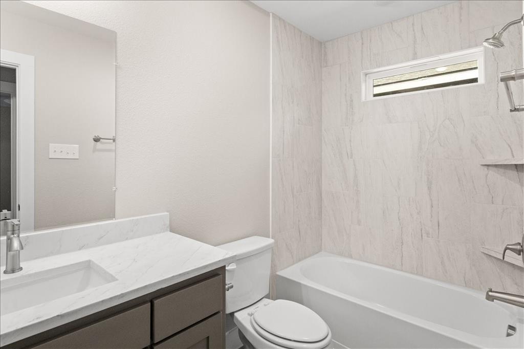 Diamond Hill - Residential Income