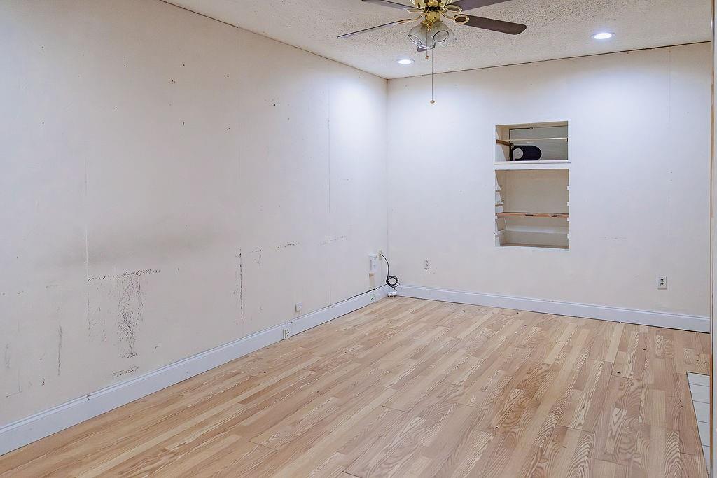 QUAIL PARK - Residential