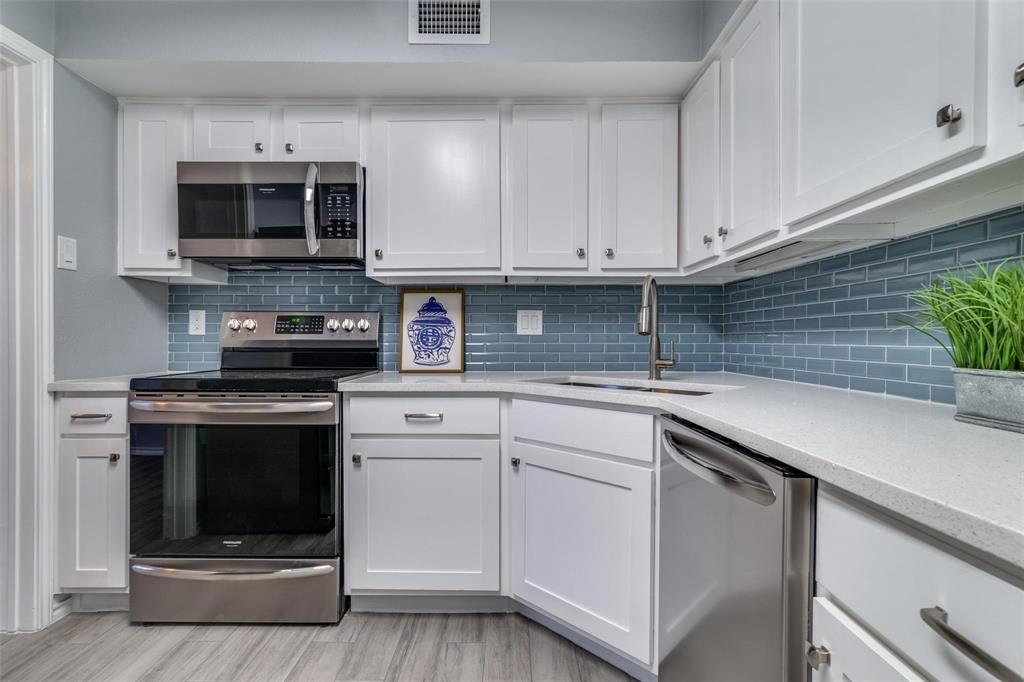 Preston Bend Village Condos - Residential