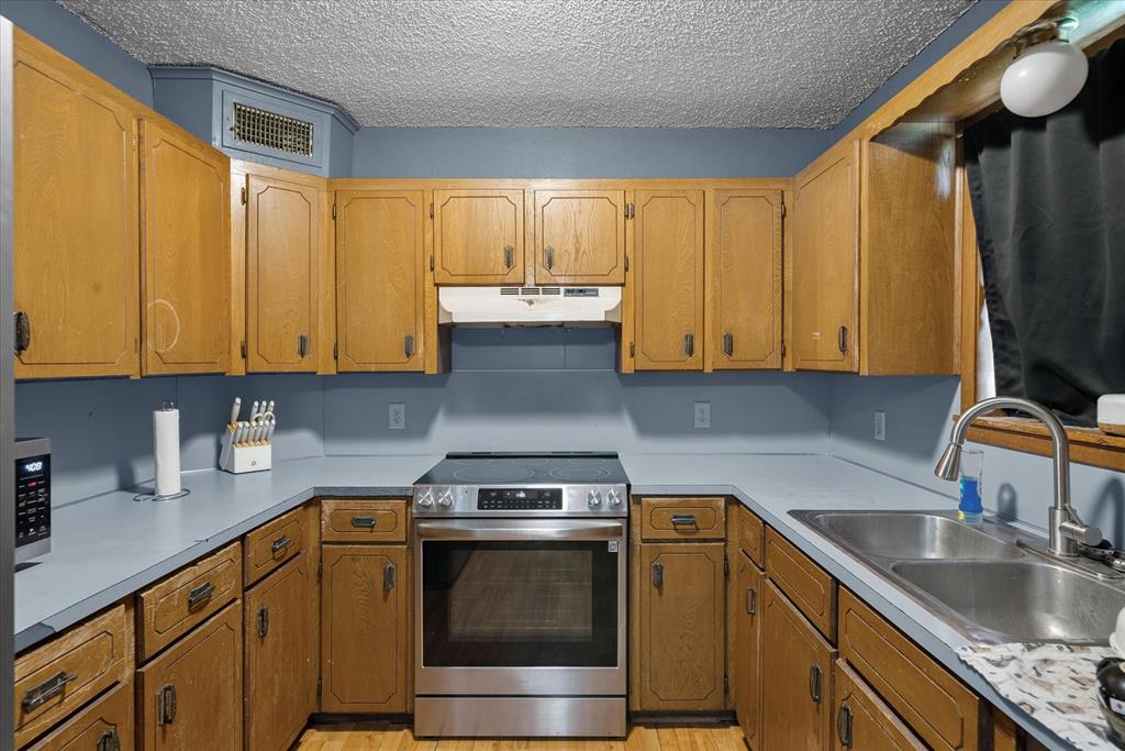 Cedar Grove Estate - Residential