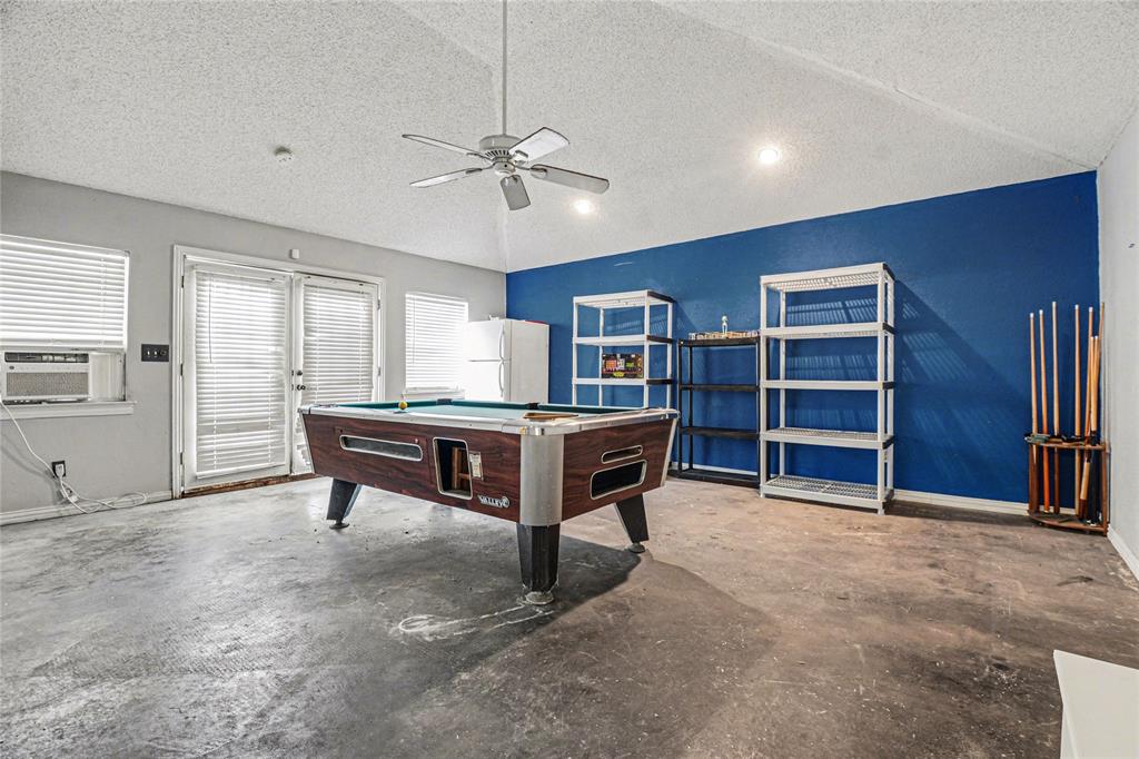 Lake Hlnds North #1 - Residential