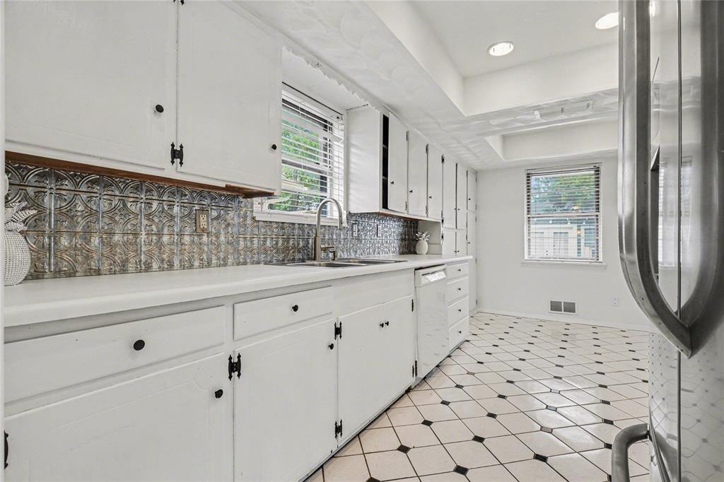 Lake Hlnds North #1 - Residential