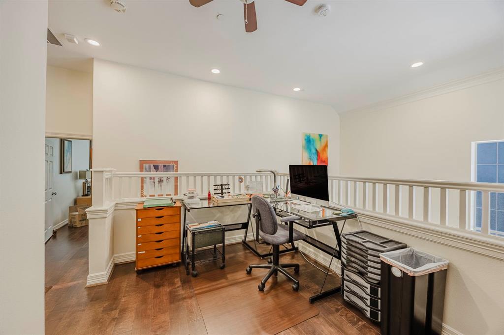 Town Homes Of Add - Residential