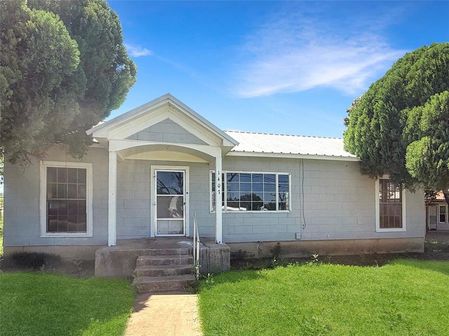 Nestled in a highly convenient location just off Highway 180 on the east side of Breckenridge, this property offers a unique blend of small-town charm and practical space.

The home is move-in ready with great potential—just waiting for your personal touch and a bit of TLC to truly shine. Situated on an expansive lot, the property features a generous front yard, a spacious backyard, and an additional large parcel beyond—providing plenty of room to expand, garden, or simply enjoy the open space.

Equestrian enthusiasts will appreciate the covered horse stalls, making this an excellent setup for those with livestock or hobby farming in mind.

With flexible sellers willing to entertain offers, this is a fantastic opportunity to create your ideal property in a peaceful, well-located setting