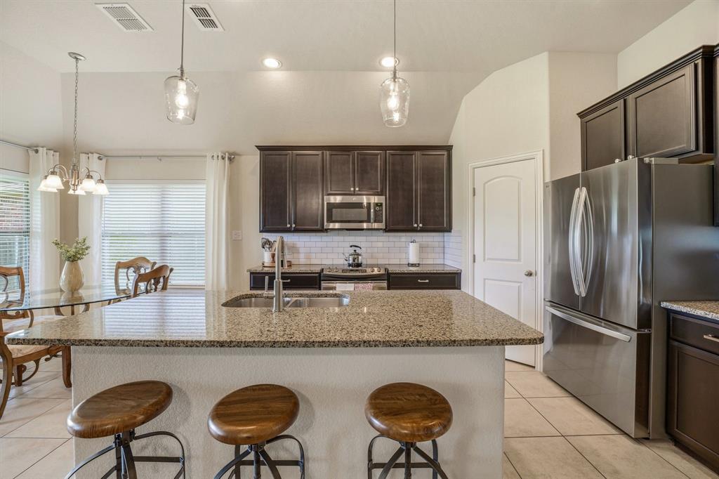 Mountain Vly Lake #a, C Ph 3, 4 - Residential