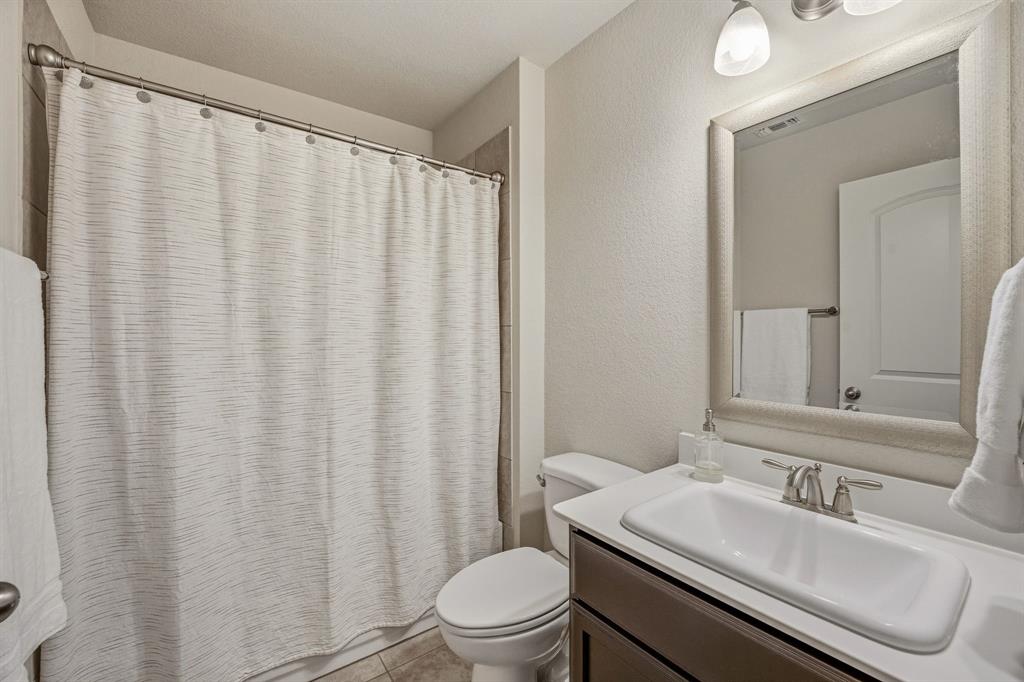 Mountain Vly Lake #a, C Ph 3, 4 - Residential