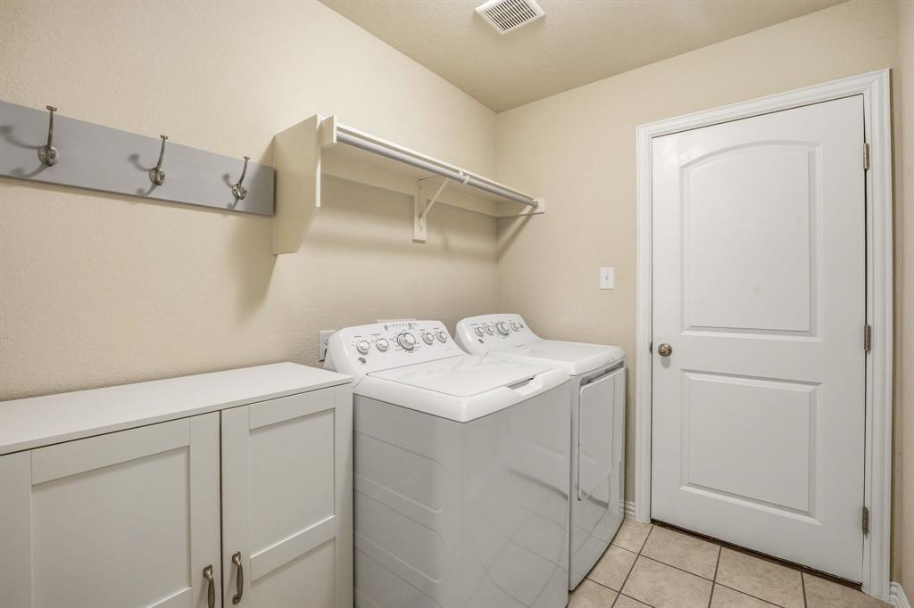 Mountain Vly Lake #a, C Ph 3, 4 - Residential
