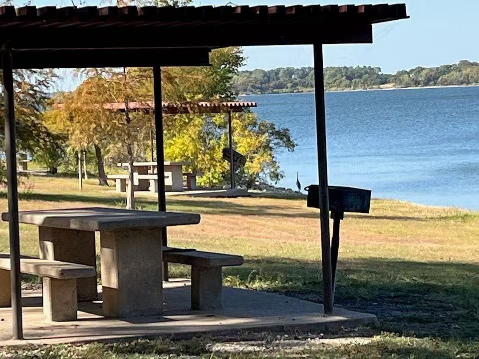 Lavon Lake Lodges Second Instl - Land