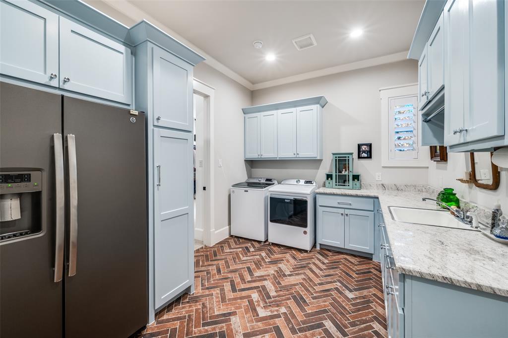 Legacy North - Residential