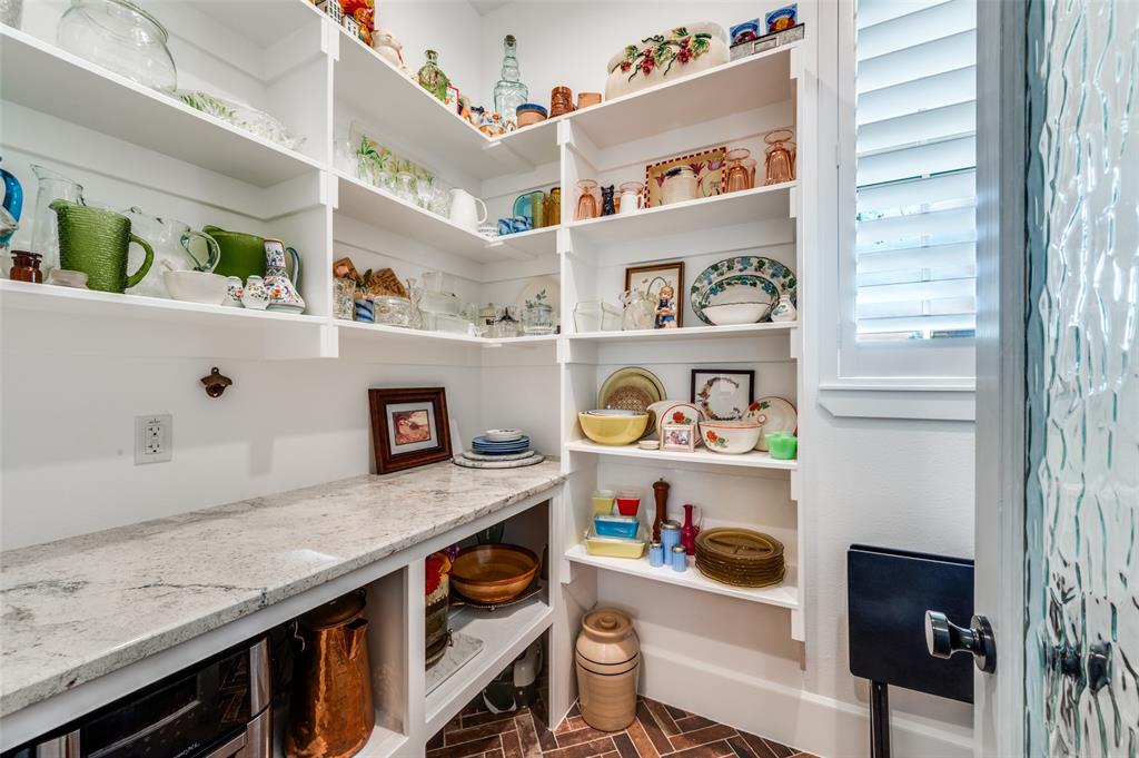 Legacy North - Residential